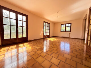  Maison � vendre 5 pi�ces 150 m�