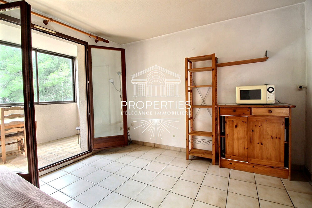 Vente Appartement BORMES - LA FAVIERE - STUDIO - 17.50M� - LOGGIA - PARKING  PRIVATIF Bormes les mimosas