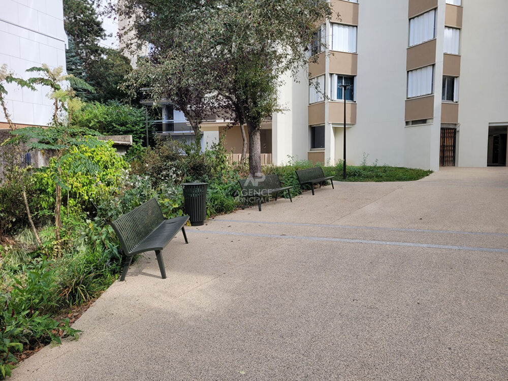 Appartement Saint Germain En Laye 3 pièce(s) 70 m2