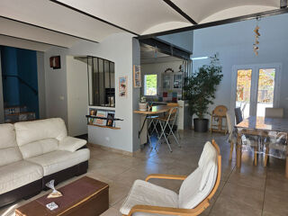  Maison � vendre 9 pi�ces 200 m�