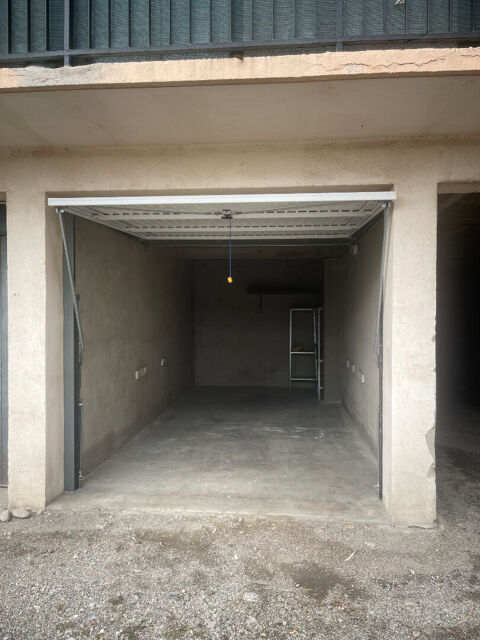  Parking / Garage � louer 15 m�