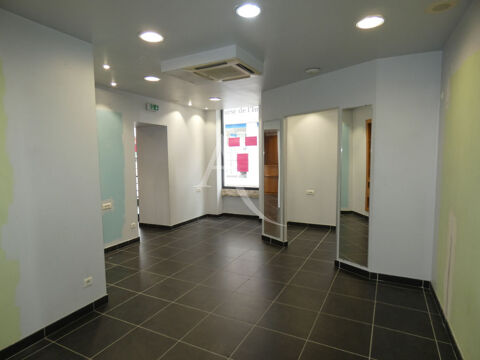   LOCAL COMMERCIAL A LOUER ROMORANTIN 