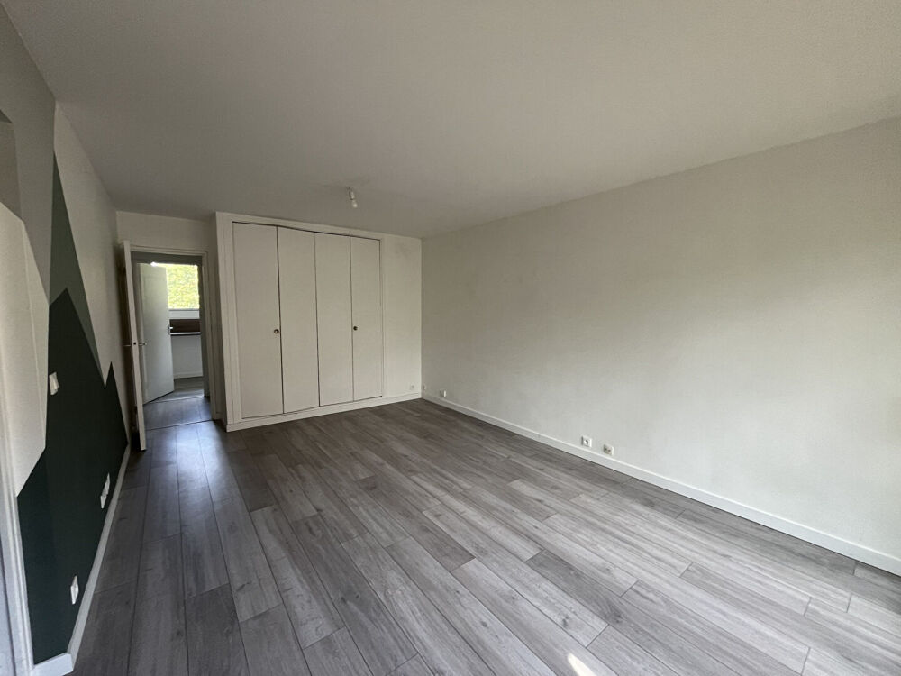 Location Appartement Location 2 pièces MASSY QUARTIER VILLAINE Massy