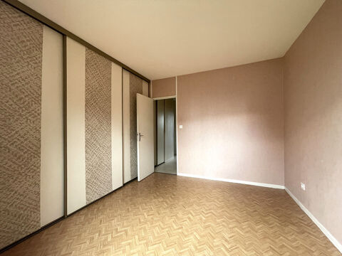  Appartement � louer 4 pi�ces 83 m�