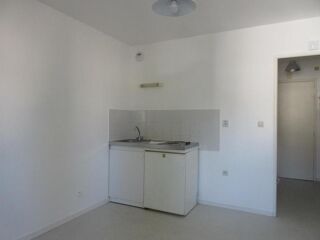  Appartement à louer 1 pièce 18 m²
