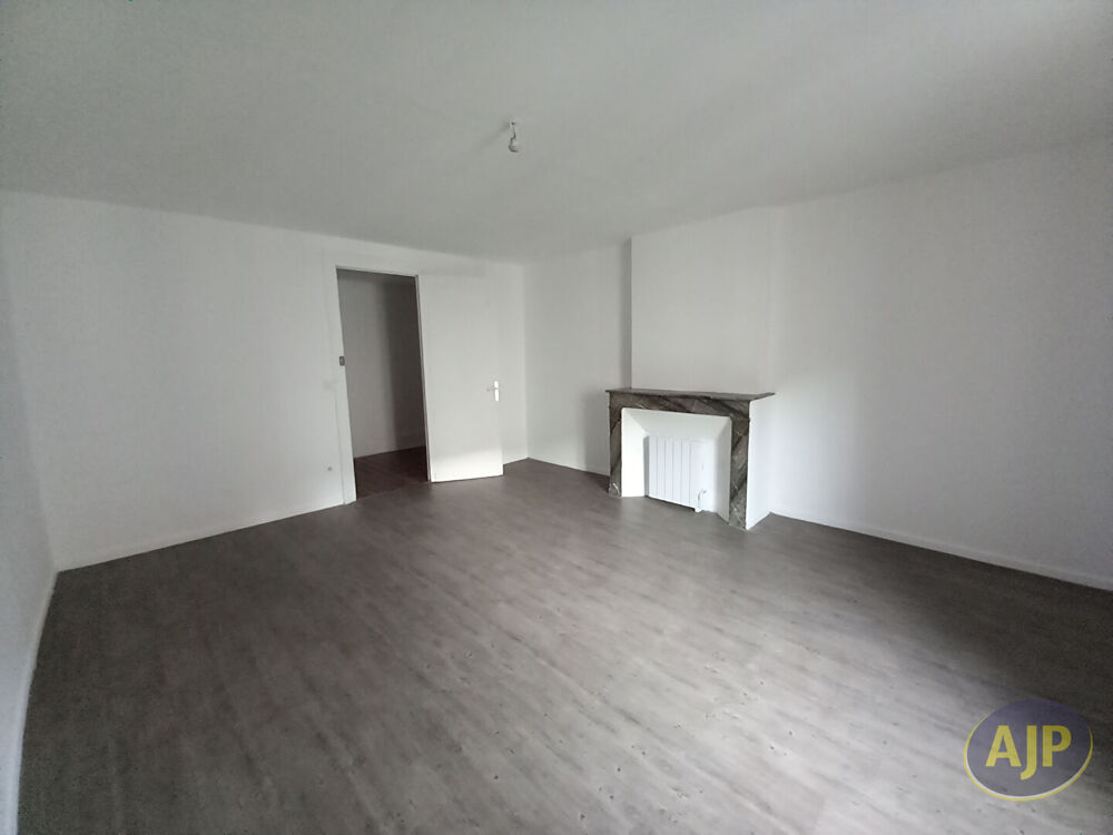 Location Appartement Appartement T3 de 94.68m² à St Germain d'Esteuil Saint germain d esteuil
