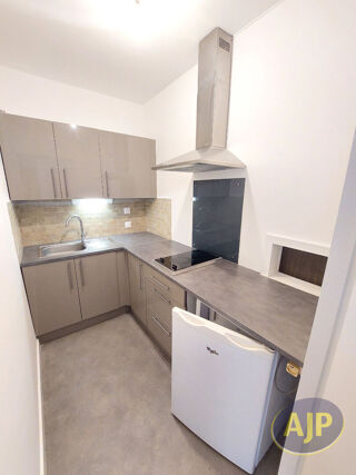  Appartement à louer 2 pièces 47 m²