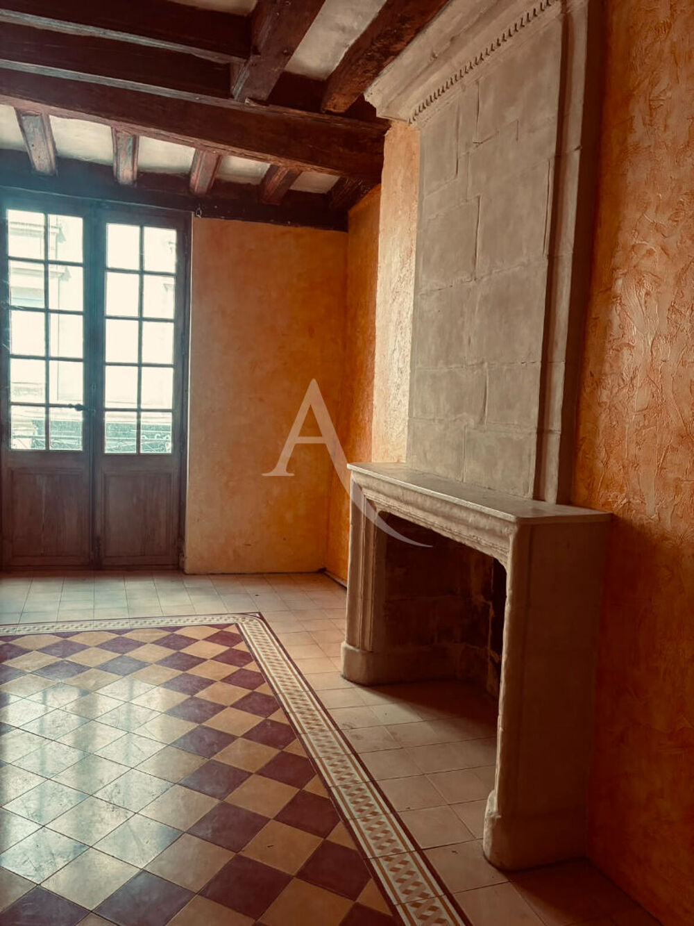 Coup de coeur : maison historique + local au coeur d'Angers - 157 m² de champs des possibles