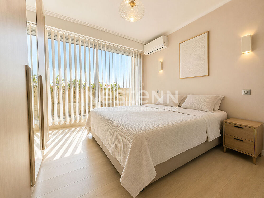 Vente Appartement A vendre  à Saint Raphaël, appartement 4 pièces dernier étage en centre ville avec garage Saint raphael