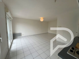  Appartement à louer 2 pièces 46 m²