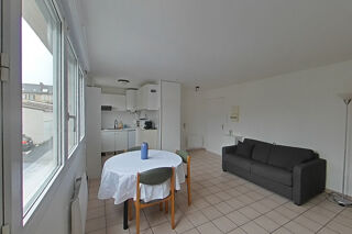  Appartement à louer 1 pièce 25 m²