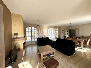  Maison � vendre 6 pi�ces 206 m�