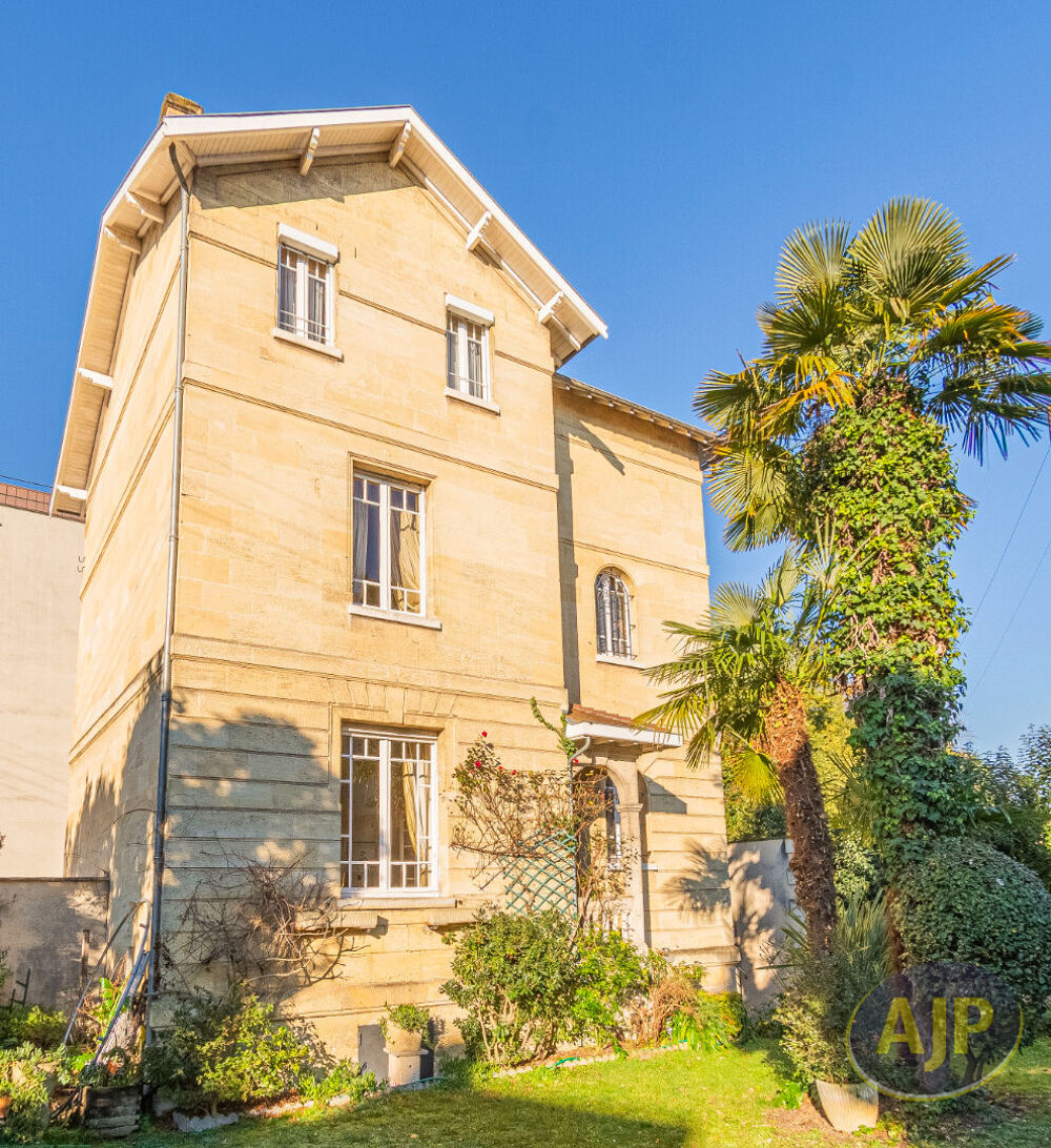 Vente Maison Maison Bordeaux 10 pièce(s) 207 m2 Bordeaux