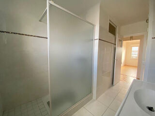  Appartement  vendre 4 pices 75 m