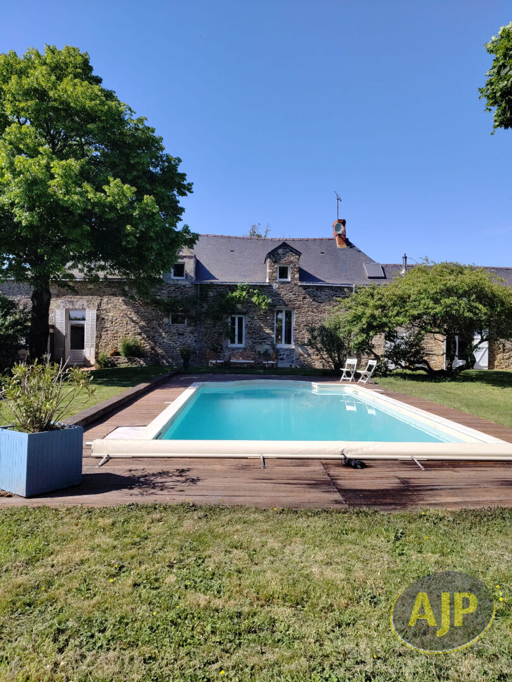 Maison Trans-Sur-Erdre 8 pièce(s) 175 m2