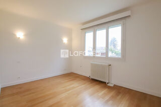  Maison  louer 7 pices 141 m
