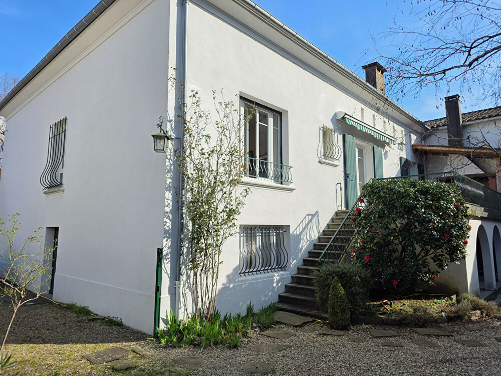 Maison de ville Mazamet 8 pièce(s) 242 m2