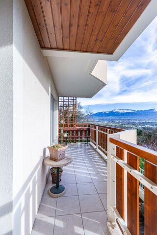  Appartement � vendre 4 pi�ces 82 m�