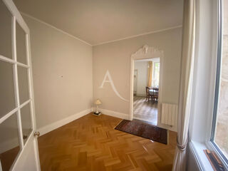  Maison à vendre 8 pièces 197 m²