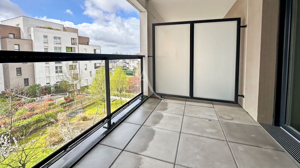 Vente Appartement CERGY LE HAUT -Beau 3 pièces 68m2-Résidence récente (2016) de standing Cergy