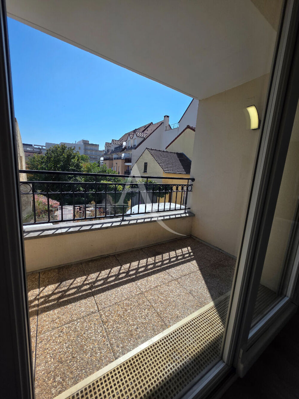 Appartement F2 Meaux centre ville - place de parking - terrasse