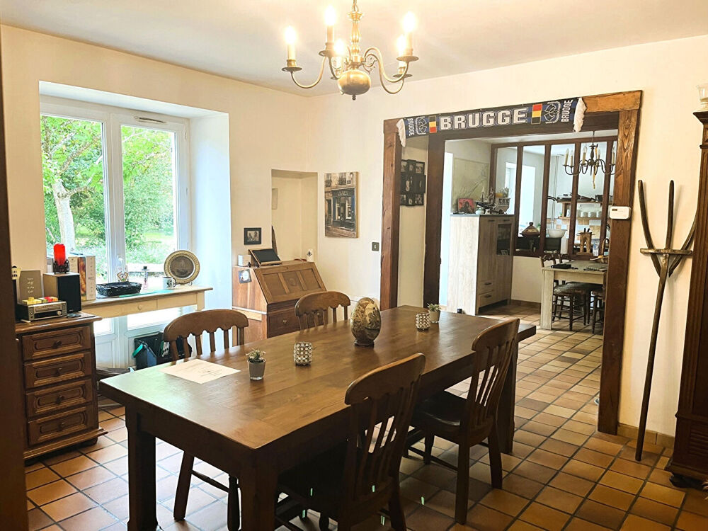 Maison 3 chambres avec beau jardin