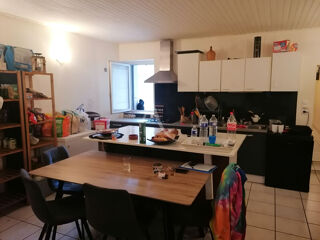  Immeuble � vendre 15 + pi�ces 
