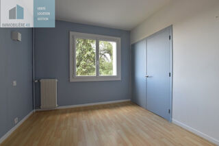  Appartement � louer 5 pi�ces 99 m�