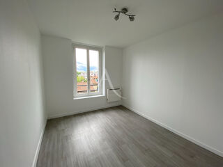  Appartement à louer 3 pièces 