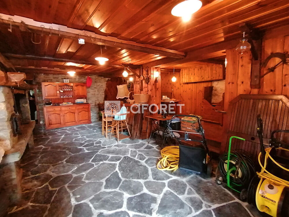 � vendre  Maison Montvalezan (73700)