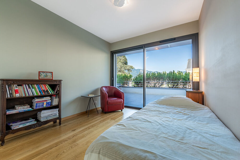 à vendre  Appartement Aix-les-Bains (73100)
