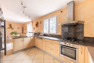  Maison � vendre 8 pi�ces 250 m�