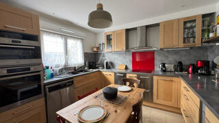  Maison  vendre 9 pices 198 m