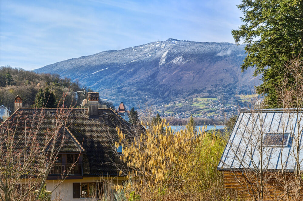 � vendre  Appartement Menthon-Saint-Bernard (74290)