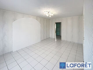  Appartement à louer 3 pièces 70 m²