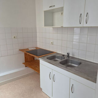  Appartement à louer 2 pièces 36 m²