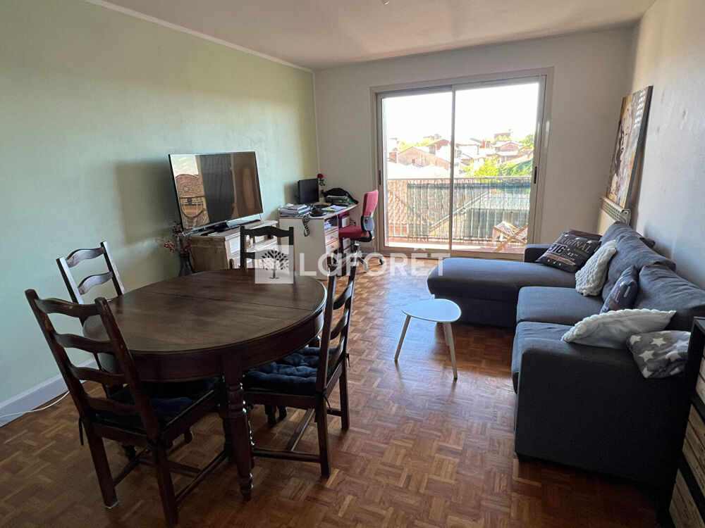Appartement T3 lumineux avec balcon, garage et parking - Gaillac Centre