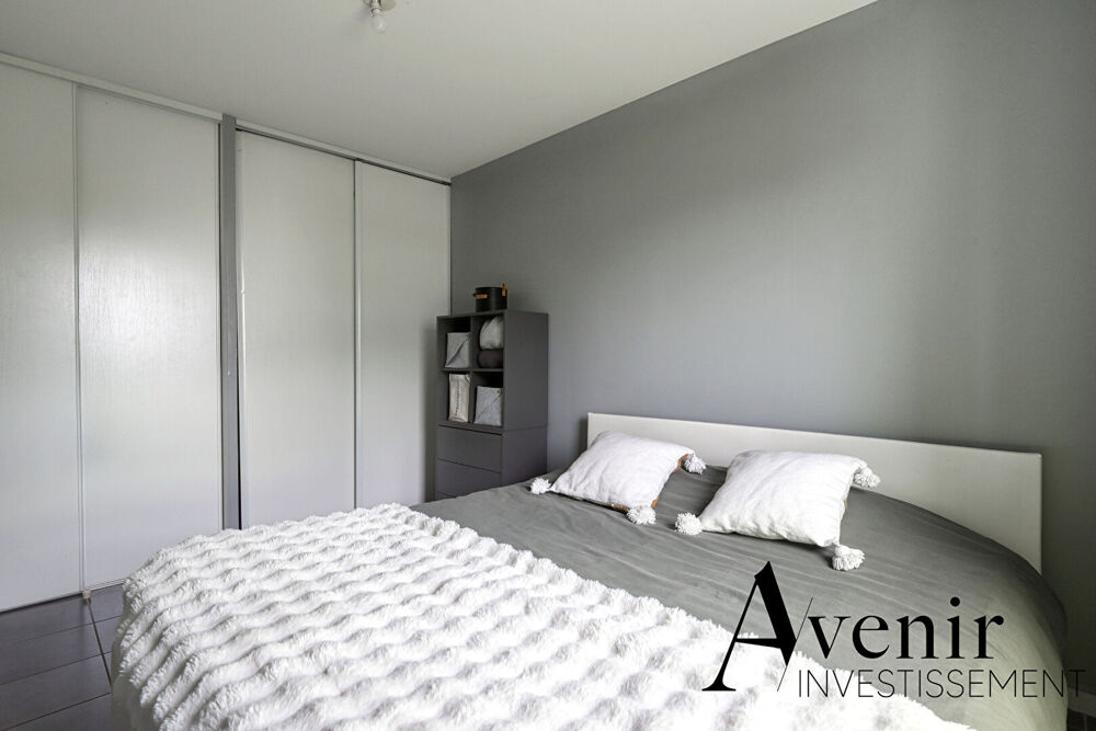 Vente Appartement Saint Priest -Appartement T2  de 41m2  avec place de parking Saint priest