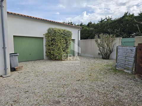   Local commercial Loix 198 m2 