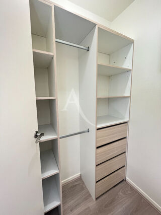  Appartement à louer 1 pièce 30 m²