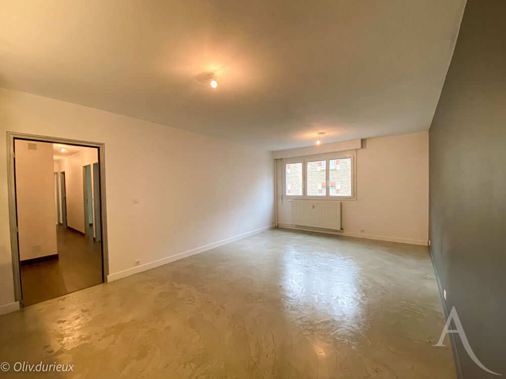 Appartement 3 chambres parking privatif centre-ville de Bourges !
