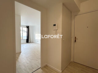  Appartement à louer 1 pièce 34 m²