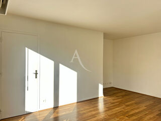  Appartement à louer 2 pièces 35 m²