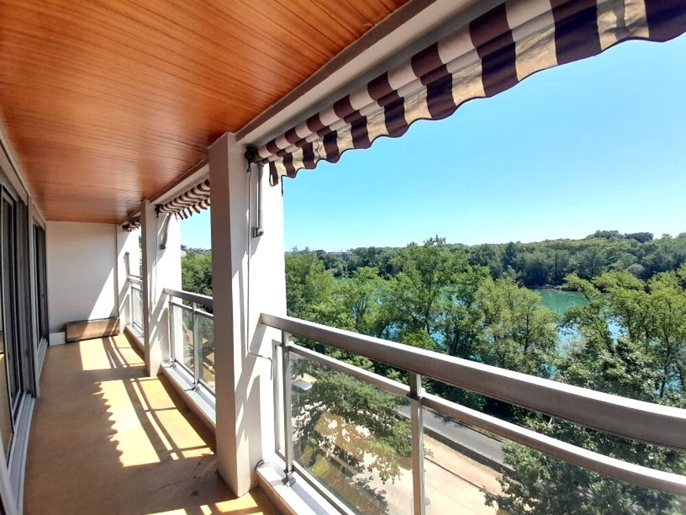 Vente Appartement Appartement T4/T5. 120 m²  Garage et Cave Caluire et cuire