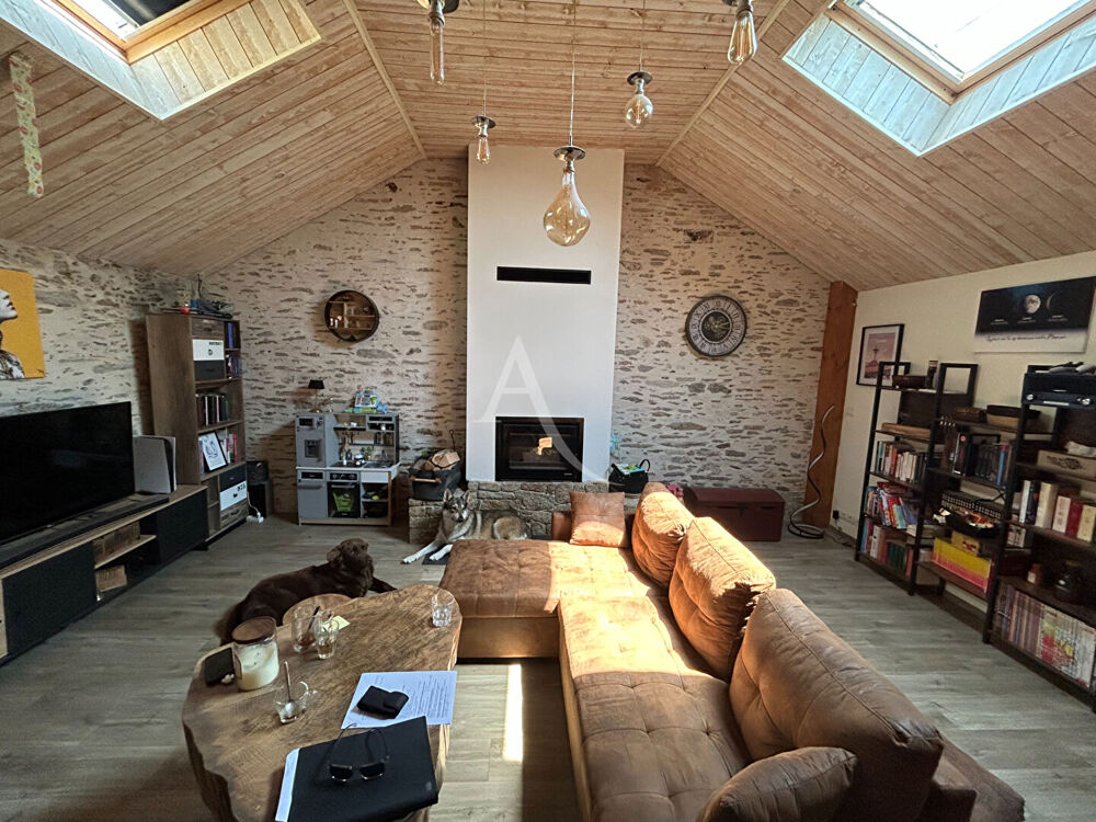 Maison en pierre La Marne 6 pièce(s) 136 m2