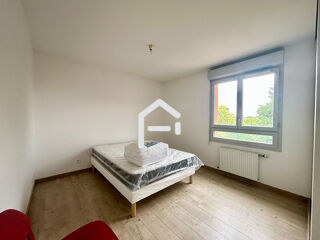  Appartement à louer 3 pièces 61 m²