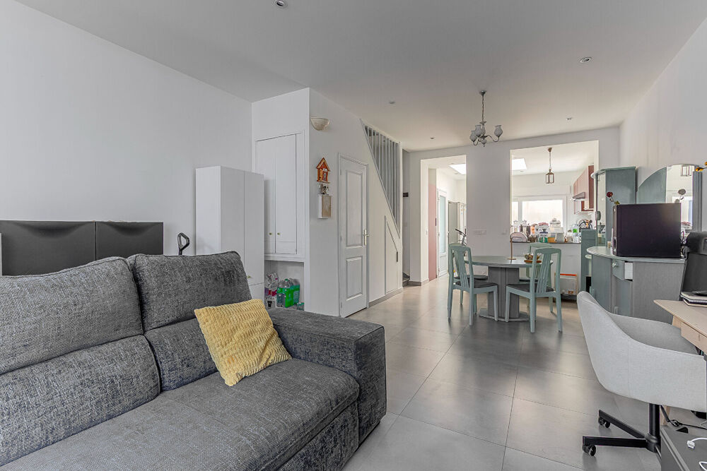 Maison 6 pièces 90 m² · à Nieppe · 90 m² · 203 000 €