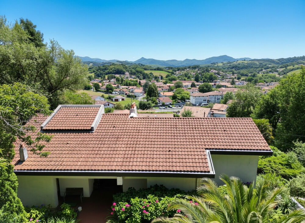 HERRIBISTA Maison Saint Pée Sur Nivelle T7 avec vue panoramique