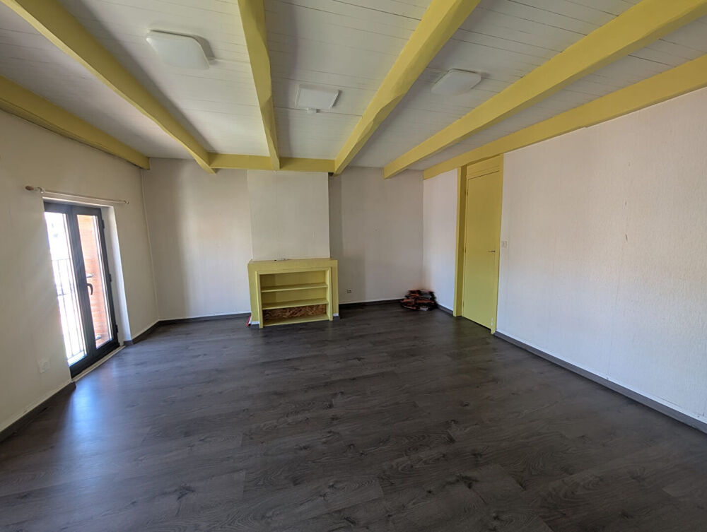 Local Professionnel à louer de 204m²