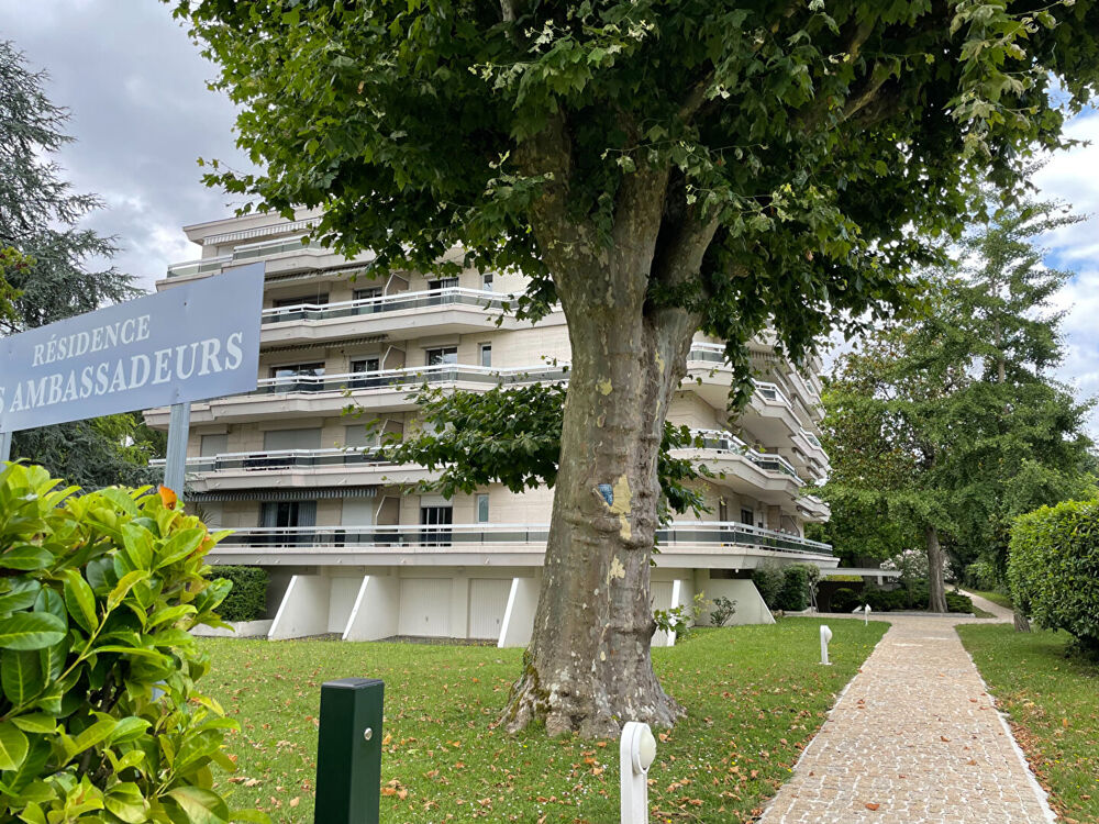 Appartement a louer bordeaux - 4 pièce(s) - 146 m2 - Surfyn